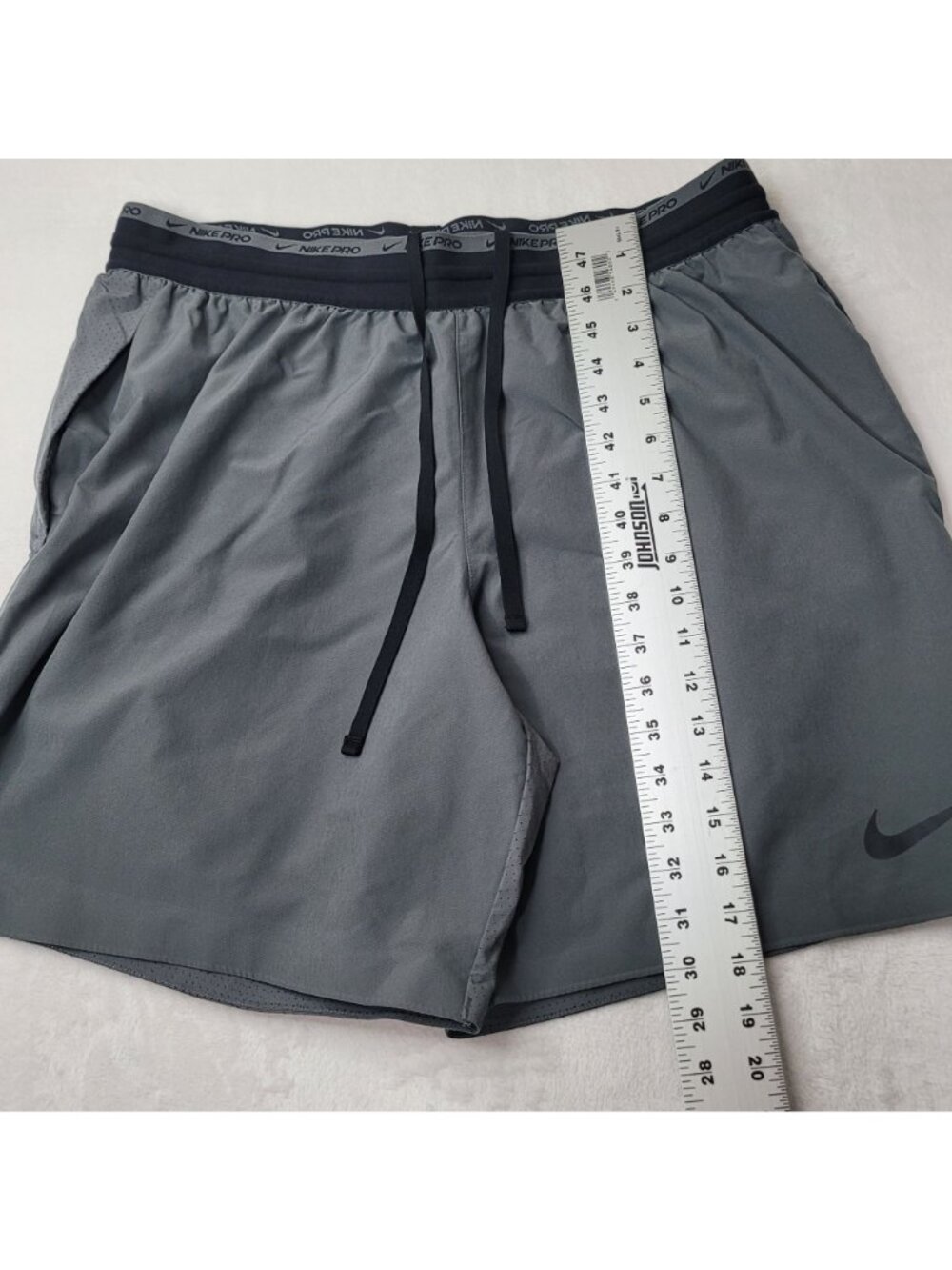 Nike Pro Dri-Fit Men's Gray Training Shorts Size XL - Picture 3 of 6